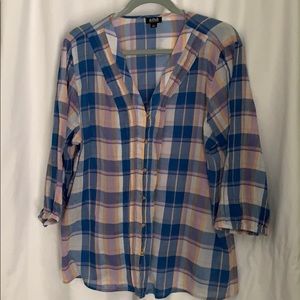 Plaid gauze cotton blouse.